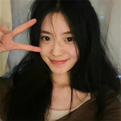 爱尼斯·格林的故事